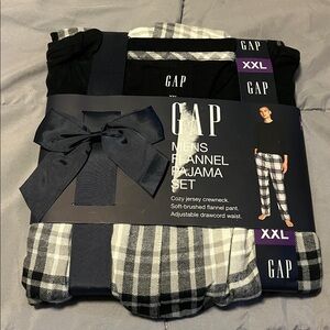 Gap Mens 2XL Flannel Cozy Crewneck Long Sleeve black plaid cotton Pajama Set NWT